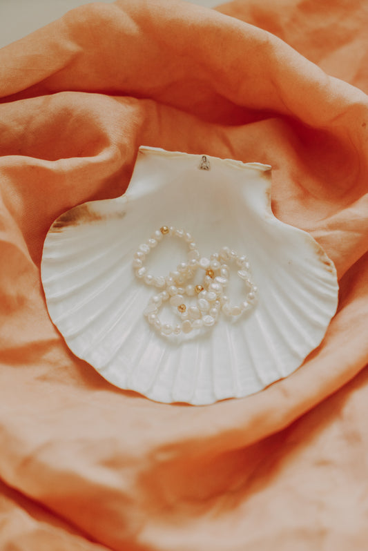 Halo Pearl Ring - White